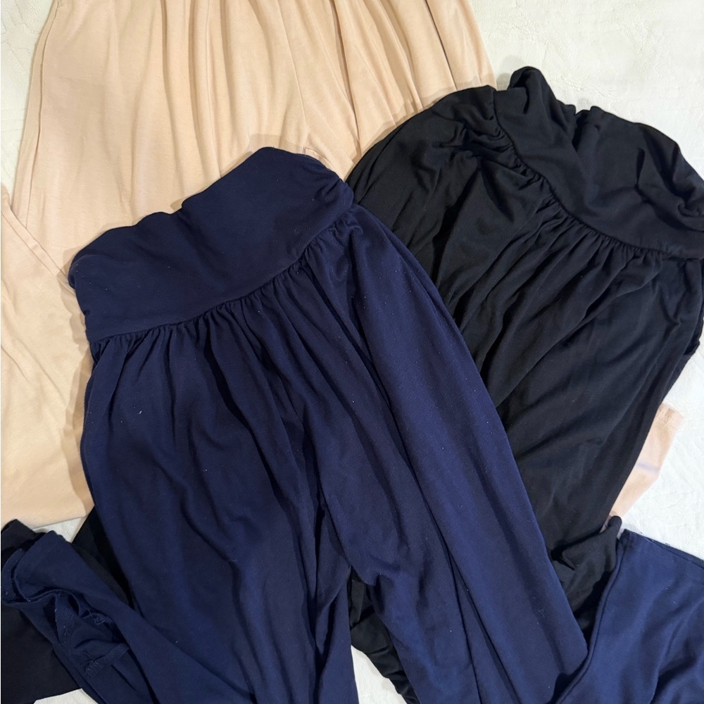 Women's Black, Navy, and Cream Pants - Picture 5 of 12